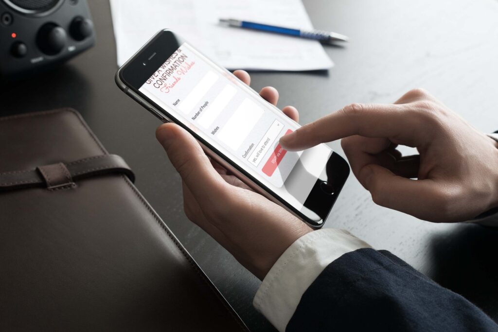 The Benefits of Personalizing Your Wedding Website Invitation